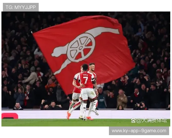 “英超顶级战役：关键胜利再添冠军希望”，英超战术史