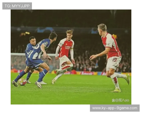 奥德加德中场调度如指挥官，阿森纳节奏掌控到位