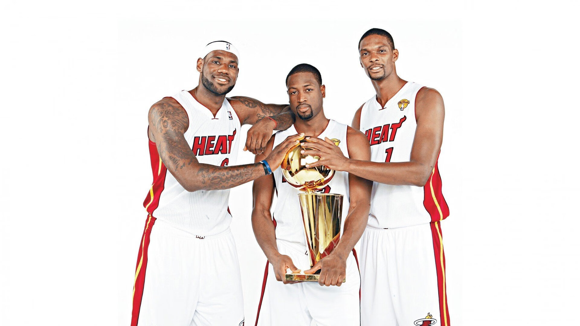 世界杯：华裔小球迷在现场举牌“梦想有一天中国队也来” 被国际媒体报道